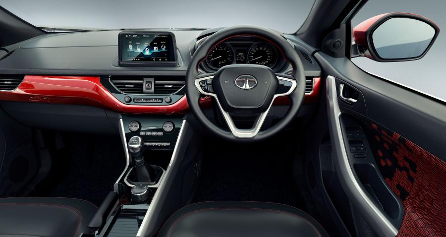 Торпедо Tata Nexon Geneva Edition 2017 года  (фото 4 из 5)